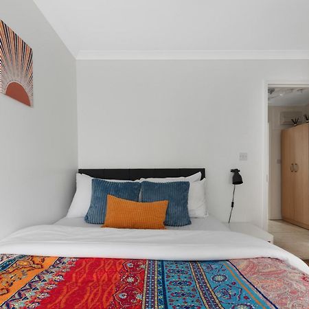 לונדון Old Street Apartments By Morethanstays מראה חיצוני תמונה